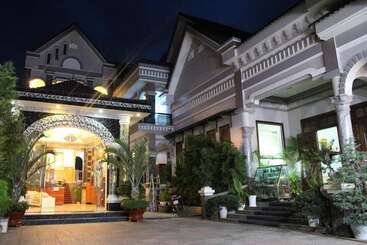 هتل Xuan Mai Villa
