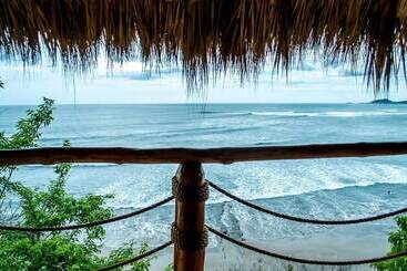 Magnific Rock   Surf Resort & Yoga Retreat Nicaragua   Hostel