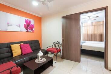 Apartamentos Amoblados De La 70