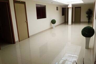 Cisco Hotel Corina