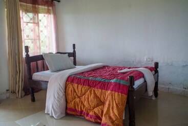 Efraz Motel Kanungu