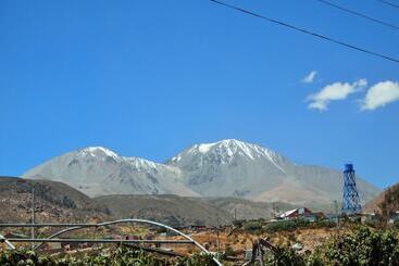 Hostal Pachamama Putre   Hostel