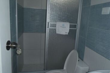 هتل Camaná Suites