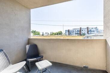 هتل Heaven On Midtown Fully Furnished Apts