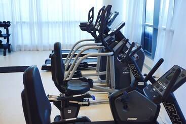هتل Heaven On Midtown Fully Furnished Apts