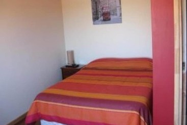 هتل Hostal Balmaceda La Serena