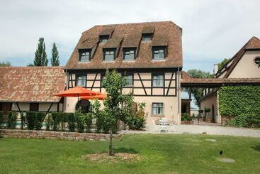 هتل Hôtel De L Illwald