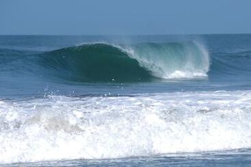 هتل Las Palmeras Beach