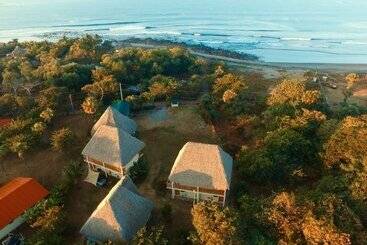 هتل Las Palmeras Beach