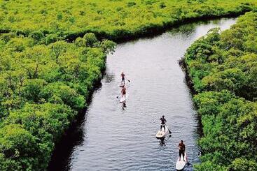 هتل Ngellil Nature Island Resort