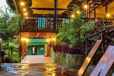 هتل Paso Del Alaska Resort
