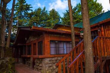 هتل Paso Del Alaska Resort