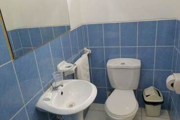 هتل Residencial Jh