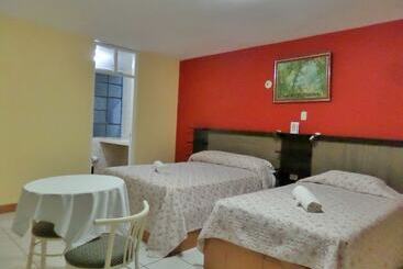هتل Residencial Jh