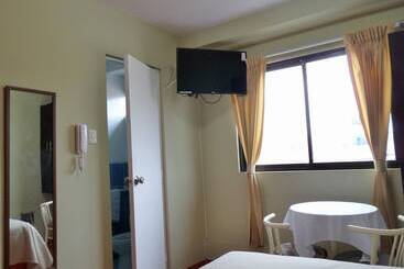 هتل Residencial Jh