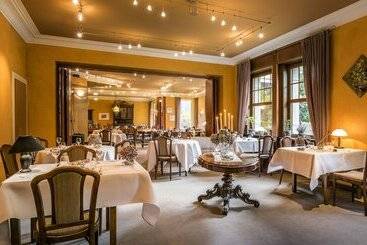 هتل Restaurant Le Cigalon