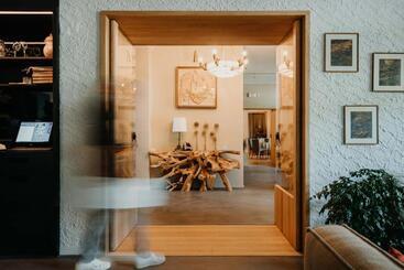 هتل Restaurant Le Cigalon