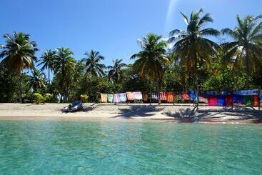 هتل Salt Whistle Bay Retreat