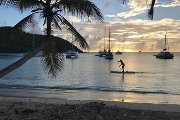هتل Salt Whistle Bay Retreat