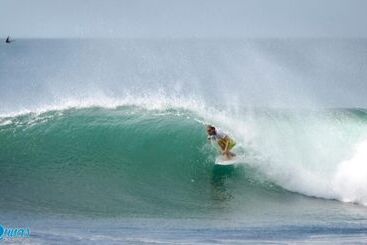هاستل Las Dunas Surf Resort