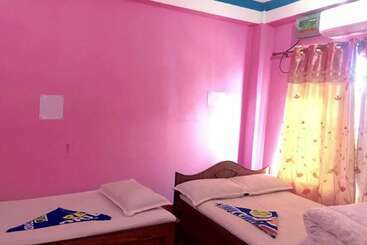 پانسیون City Guest House And Family Restaurant