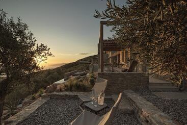 Aphrodite Suite By Peliva Nature Suites - Kala Nera
