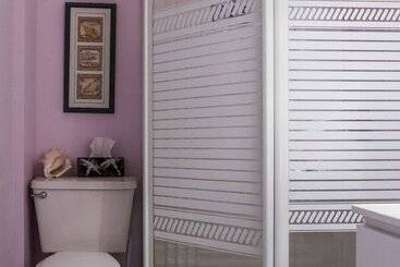 تختخواب و صبحانه Gite Des Lilas