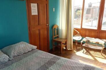 Hostal California Mollendo   Hostel