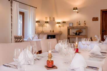هتل Casa Font I Roig