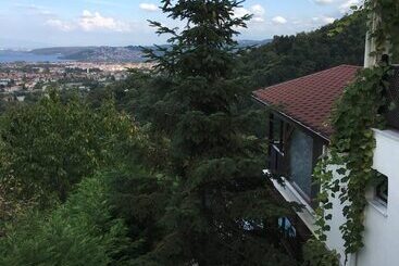هتل Dilek Konağı