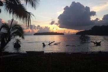 هتل Evis Resort
