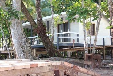 هتل Evis Resort