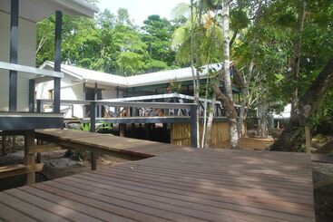 هتل Evis Resort
