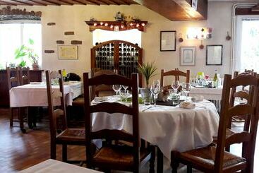 Отель La Vieille Auberge