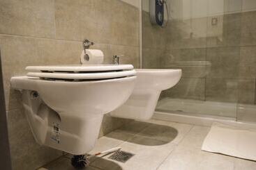 هتل Leloir Suites & Meetings