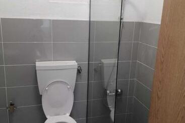 هتل Oriente Dna Studios & Rooms