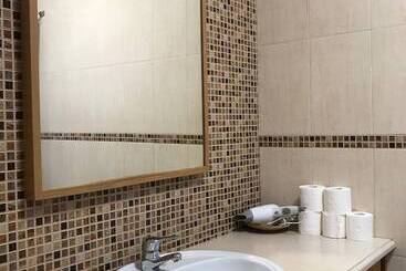هتل Oriente Dna Studios & Rooms