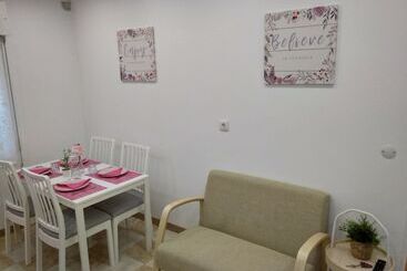 هتل Oriente Dna Studios & Rooms