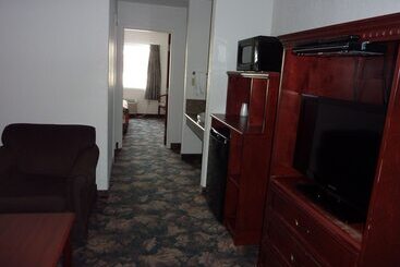 هتل Sunset Inn And Suites
