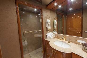 Hotel Troca One