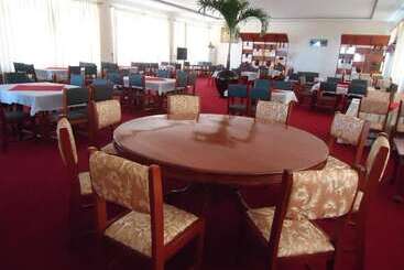 Hsaung Thazin Hotel Nay Pyi Taw