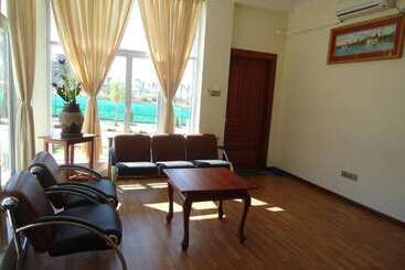 Hsaung Thazin Hotel Nay Pyi Taw