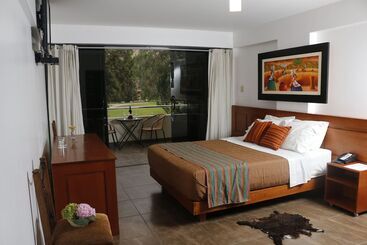 Kankay Hotel & Centro De Convenciones