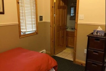 Salmon Pool Inn