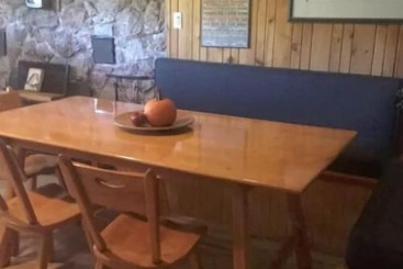 Salmon Pool Inn