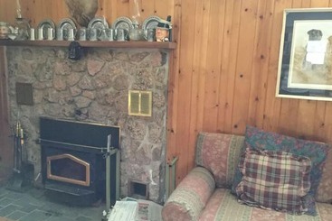 Salmon Pool Inn