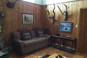 Salmon Pool Inn