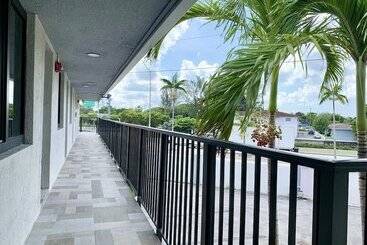 Hialeah Airport Motel