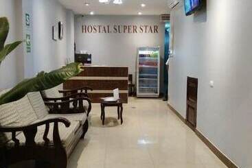 Hostal Super Star