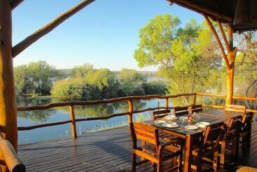 هتل Zambezi Dusk